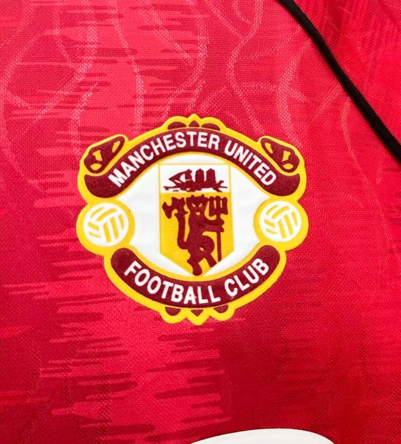 Retro Manchester United 1990-1992 home