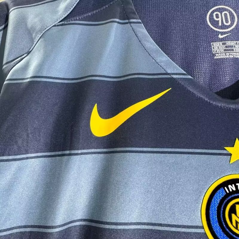 Retro Inter Milano 2004-2005 second away