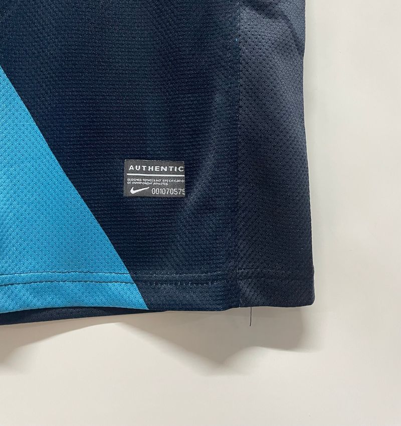 Retro Arsenal FC 2011-2012 away