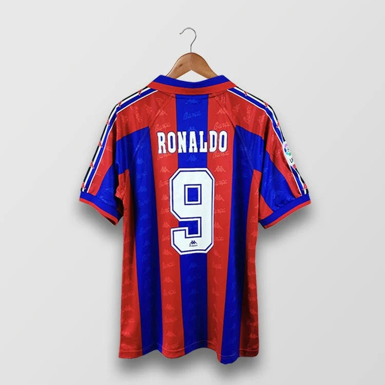 Retro FC Barcelona 1996-1997 home