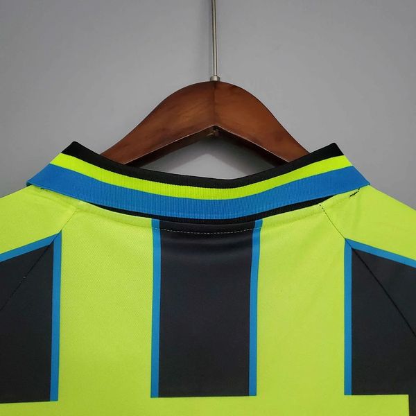 Retro Manchester City 1998-1999 away
