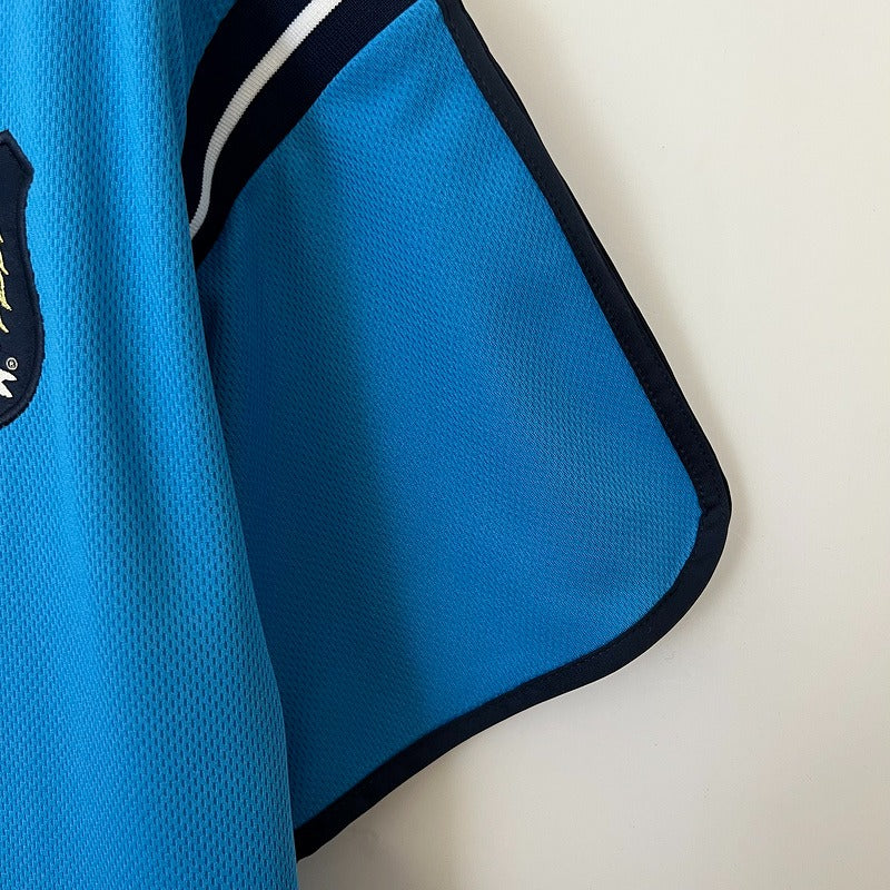 Retro Manchester City 2001-2002 home