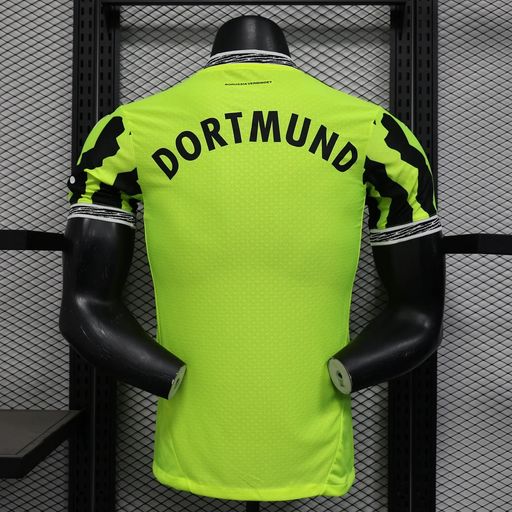 BVB Dortmund 2025-2026 Special Edition player