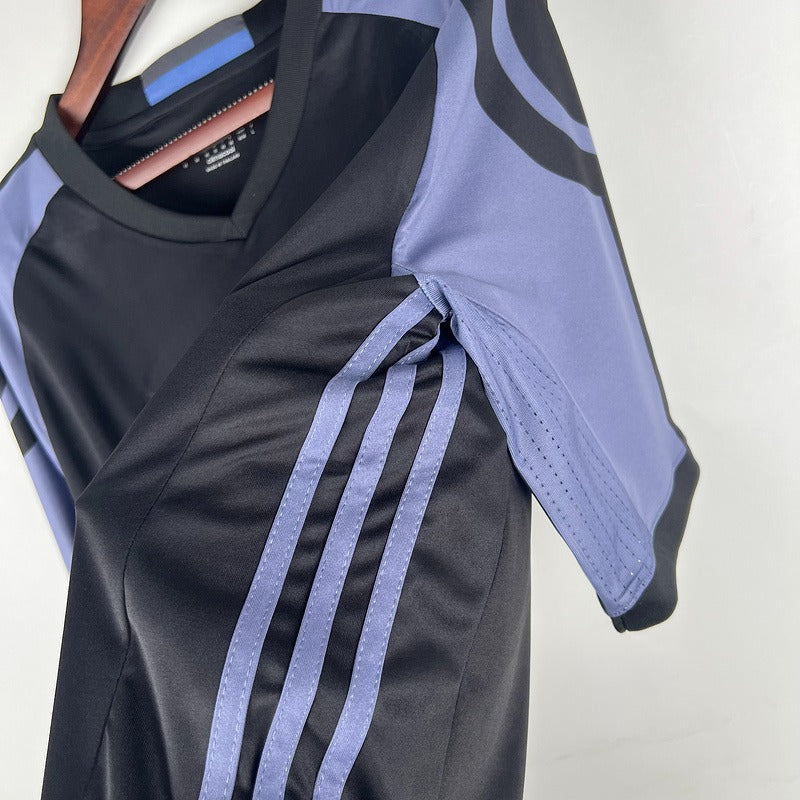 Retro Real Madrid 2016-2017 second away