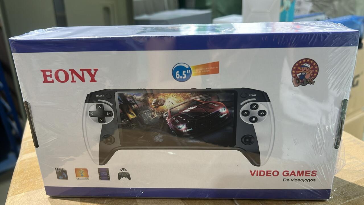 Consola de Juegos Portátil X9 - Pantalla IPS HD, Más de 20,000 Juegos.